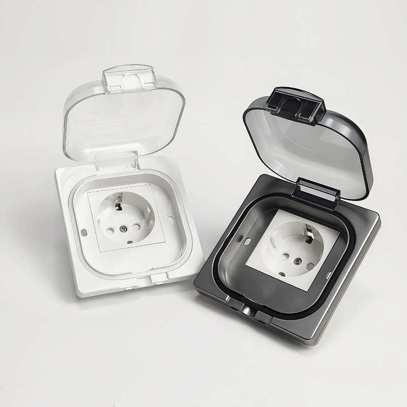 مقبس خارجي مقاوم للماء IP65، ل - مراجعة Outdoor Power Port وسعره